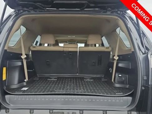 Used 2022 Toyota 4Runner SR5 Premium w/ Moonroof Package image 10