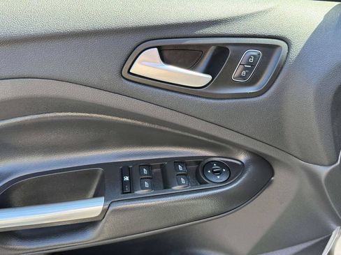 Used 2018 Ford Escape SE AWD/4WD image 19