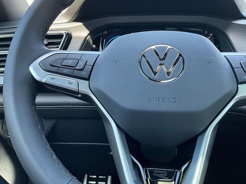 New 2025 Volkswagen Atlas Cross Sport SEL Premium R-Line image 21