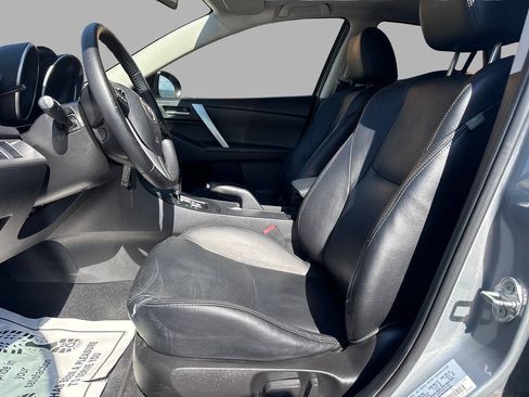 Used 2012 MAZDA MAZDA3 i Grand Touring w/ Tech Pkg FWD image 12