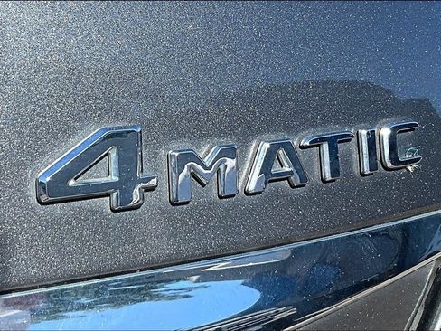 Used 2018 Mercedes-Benz E 300 4MATIC image 24