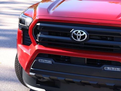 New 2025 Toyota Tacoma SR5 image 13