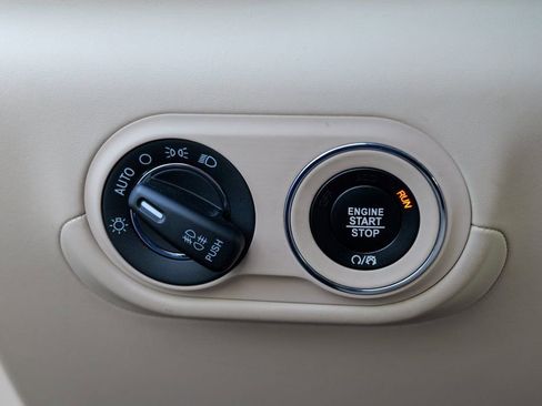 Used 2022 Maserati Levante GT image 47