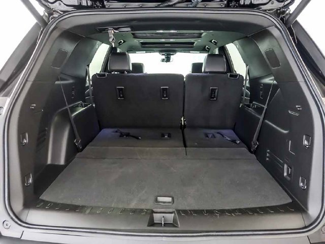 Certified 2023 Chevrolet Traverse LT w/ LT Premium Package AWD/4WD image 35