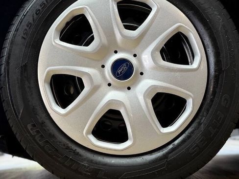 Used 2013 Ford Focus S FWD image 17