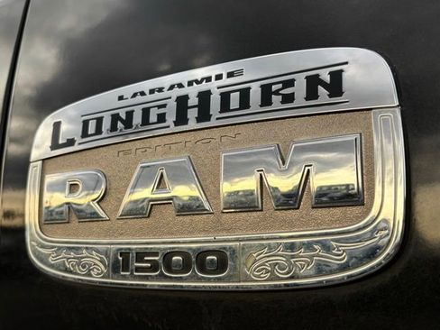 Used 2016 RAM 1500 Laramie Longhorn w/ Convenience Group image 19