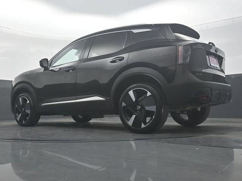 Used 2026 Nissan Kicks SR FWD image 30