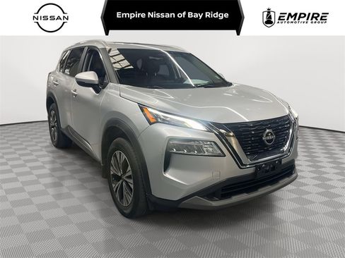 Used 2023 Nissan Rogue SV w/ SV Premium Package image 1