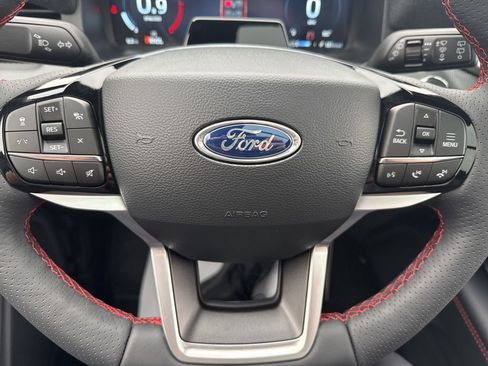 New 2026 Ford Explorer ST-Line w/ ST-Line Street Pack AWD/4WD image 14