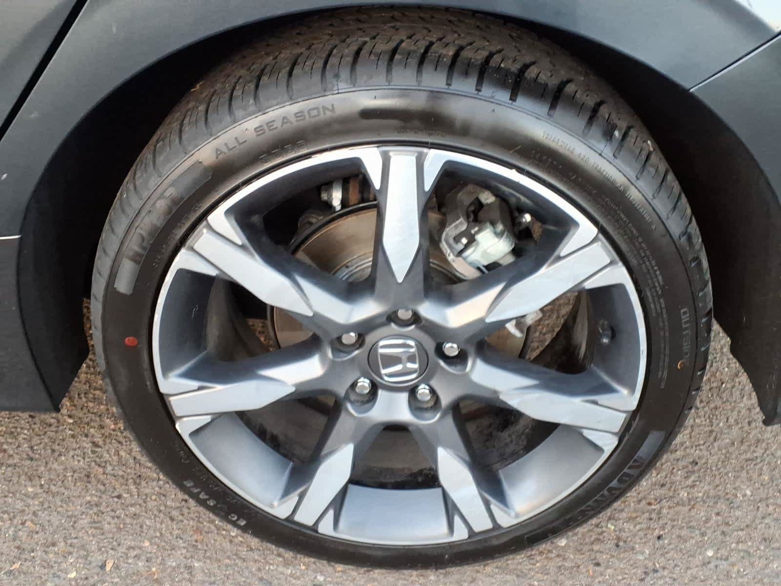 Used 2025 Honda Civic Sport Touring image 8