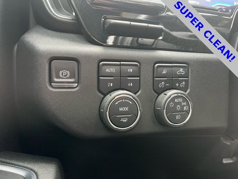 Used 2024 Chevrolet Silverado 2500 High Country w/ Technology Package image 23