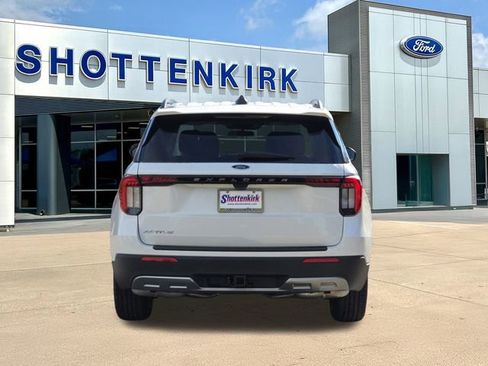 New 2026 Ford Explorer Active w/ Active Comfort Package RWD image 7