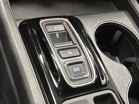 Used 2023 Honda Pilot Sport image 18
