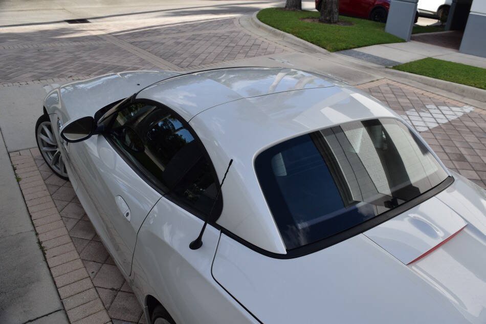 Used 2014 BMW Z4 sDrive35i RWD image 27