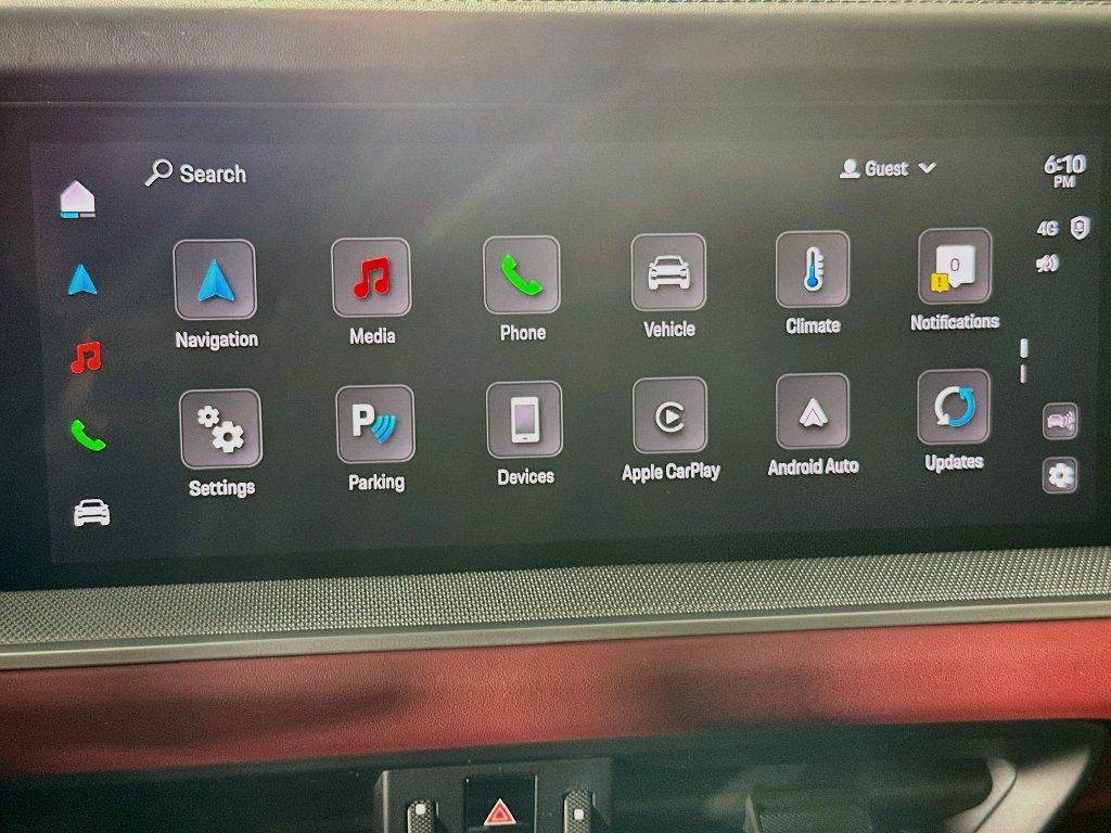 Certified 2025 Porsche Cayenne AWD/4WD image 15
