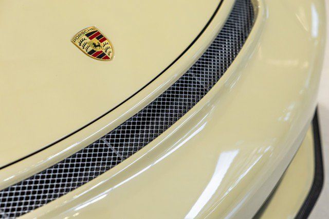 Used 2018 Porsche 911 GT3 RWD image 12