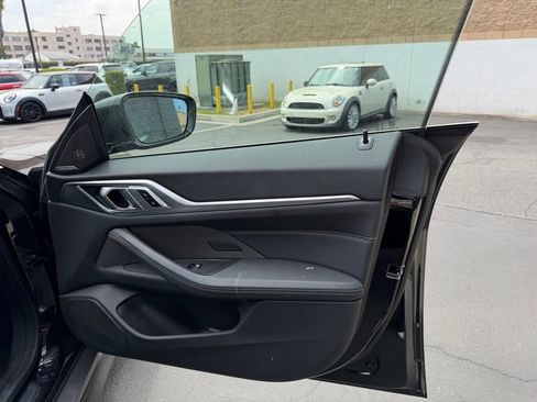 Used 2025 BMW i4 eDrive40 w/ Premium Package RWD image 11