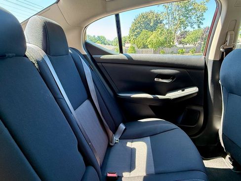 Used 2021 Nissan Sentra SV FWD image 33
