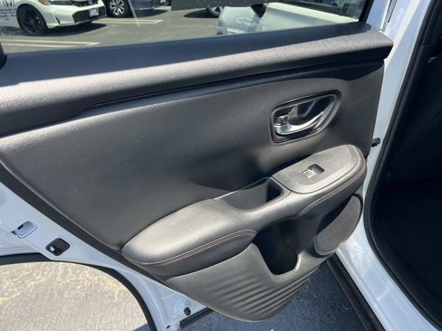 Used 2024 Honda HR-V Sport image 19