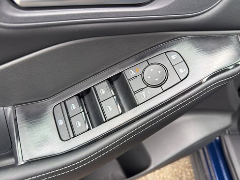 New 2026 Nissan Rogue SV AWD/4WD image 12