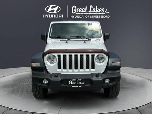 Used 2018 Jeep Wrangler Unlimited Sport S AWD/4WD image 9