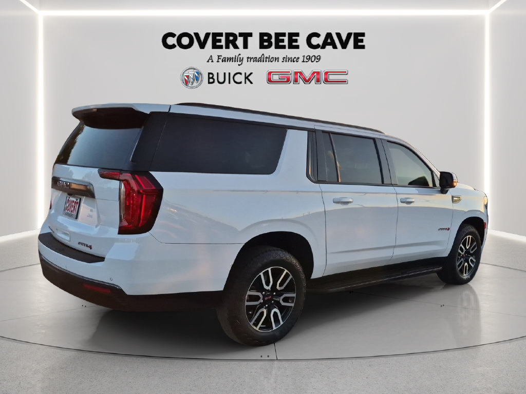 Used 2024 GMC Yukon XL AT4 w/ Technology Package AWD/4WD image 7