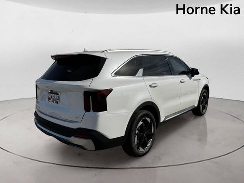 New 2026 Kia Sorento EX FWD image 4