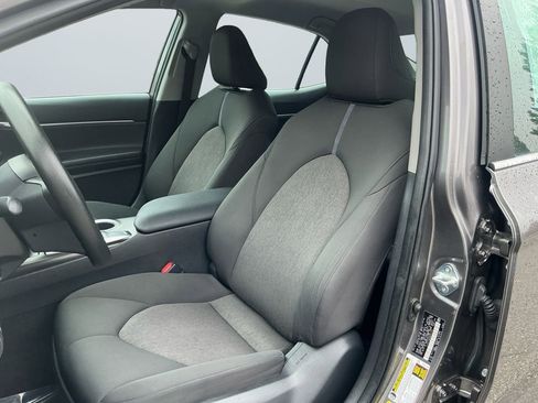 Certified 2022 Toyota Camry LE w/ Carpet Mat Package (TMS) image 11