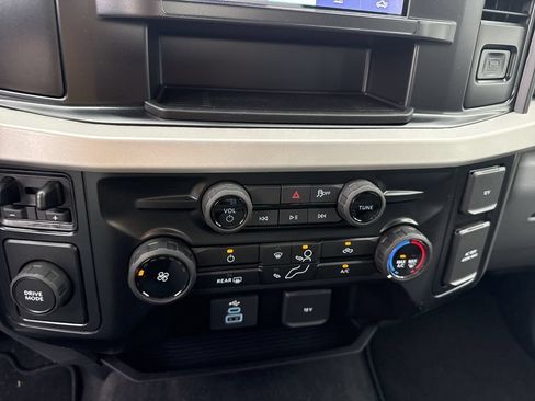 New 2026 Ford F350 XLT RWD image 32