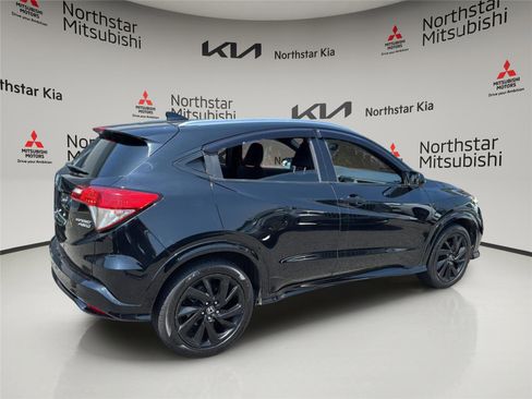Used 2022 Honda HR-V Sport image 6
