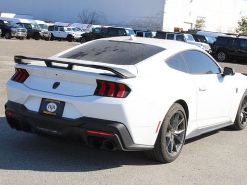 Used 2025 Ford Mustang Dark Horse image 5