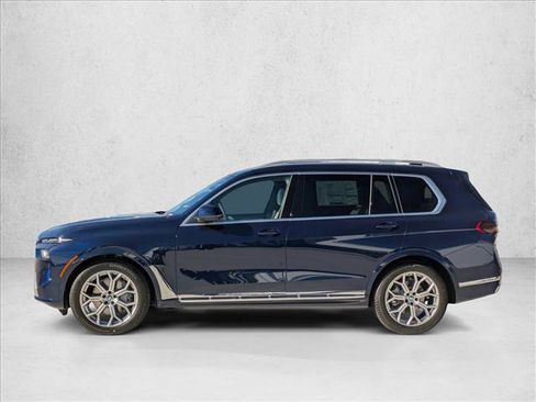 Used 2026 BMW X7 xDrive40i AWD/4WD image 5