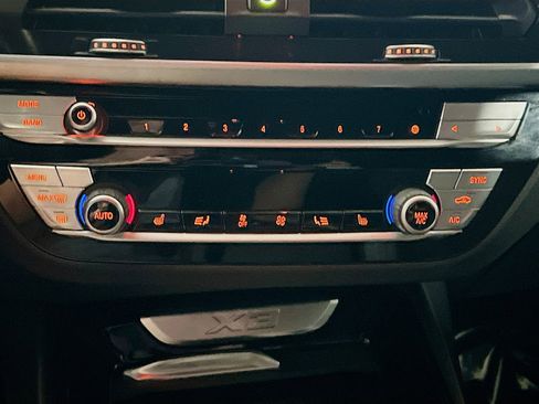 Used 2021 BMW X3 sDrive30i w/ Convenience Package image 12