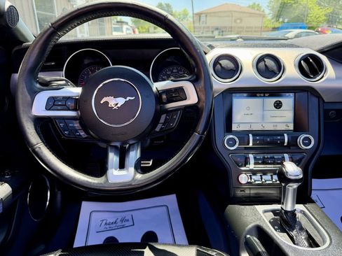Used 2018 Ford Mustang Premium RWD image 9