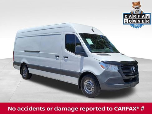 Used 2023 Mercedes-Benz Sprinter 2500 image 1
