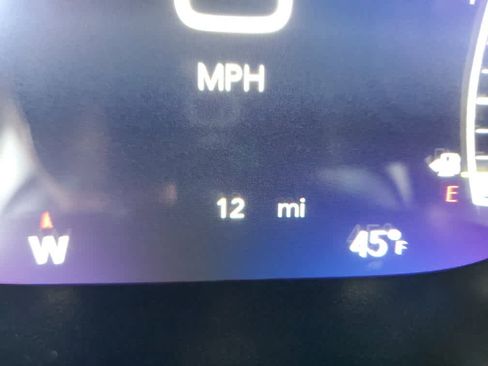 New 2026 Chrysler Pacifica Select image 25