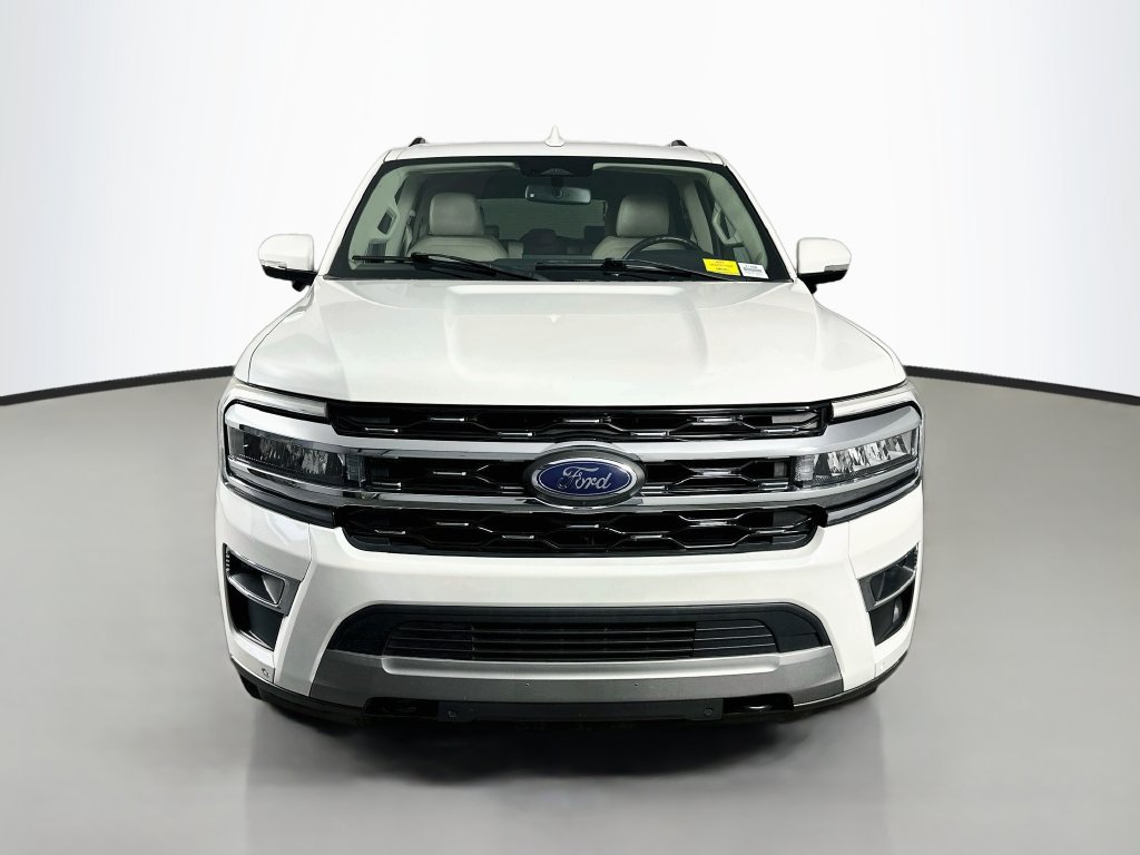 Used 2022 Ford Expedition Max Limited AWD/4WD image 2