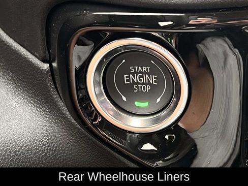 New 2026 GMC Sierra 1500 Elevation image 16