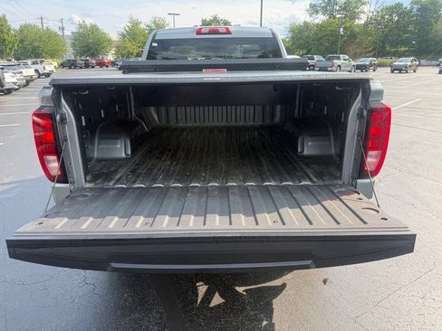 Used 2026 GMC Sierra 1500 Pro w/ Pro Value Package AWD/4WD image 15