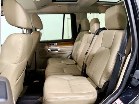 Used 2014 Land Rover LR4 HSE LUX AWD/4WD image 17