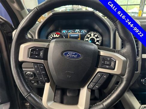 Used 2020 Ford F150 Lariat image 18
