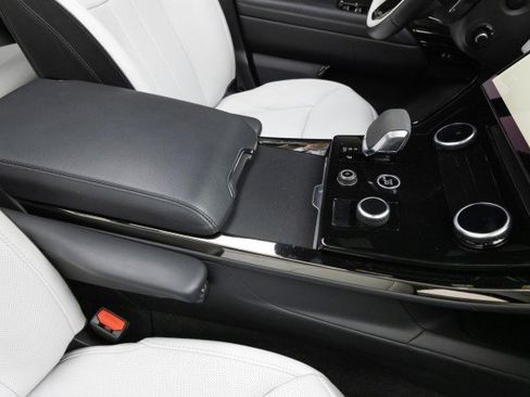 Used 2023 Land Rover Range Rover Sport SE Dynamic image 18