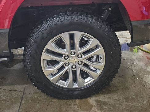 Used 2024 Ford F150 King Ranch w/ FX4 Off-Road Package image 35