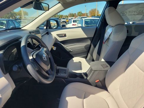 New 2026 Toyota Corolla Cross L image 17