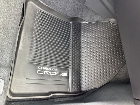 Certified 2026 Toyota Corolla Cross SE image 36