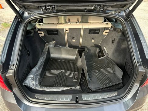 Used 2017 BMW 330i xDrive Wagon image 19