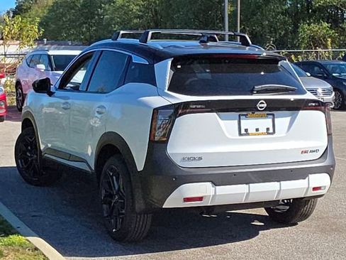 New 2026 Nissan Kicks SR w/ Cold Weather Package image 24