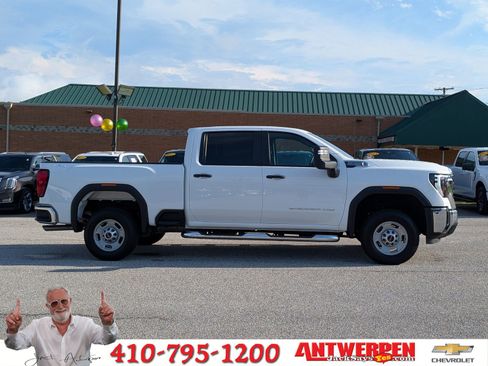 Certified 2024 GMC Sierra 2500 Pro w/ Convenience Package image 2