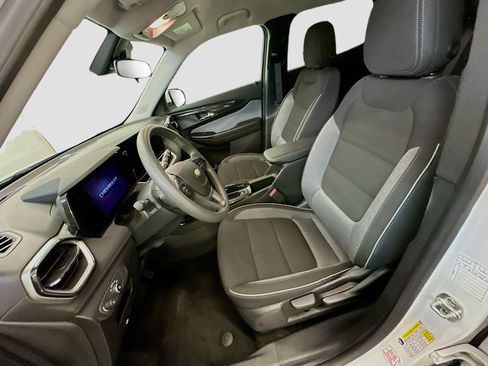 Used 2025 Chevrolet TrailBlazer LT AWD/4WD image 13