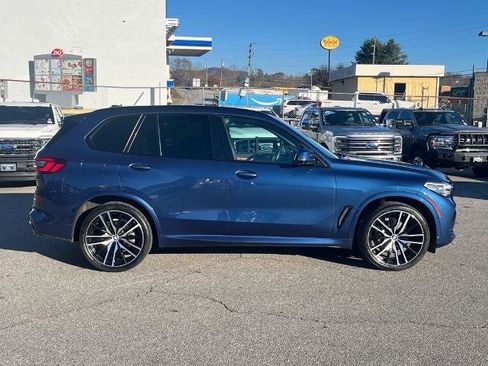 Used 2020 BMW X5 xDrive40i w/ M Sport Package image 2